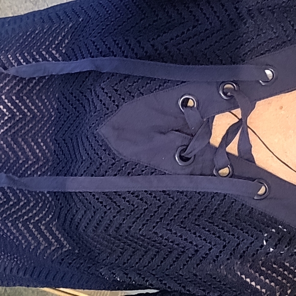 Laundry By Shelli Segal Tops Stunning Laundry By Shelli Segal Navy